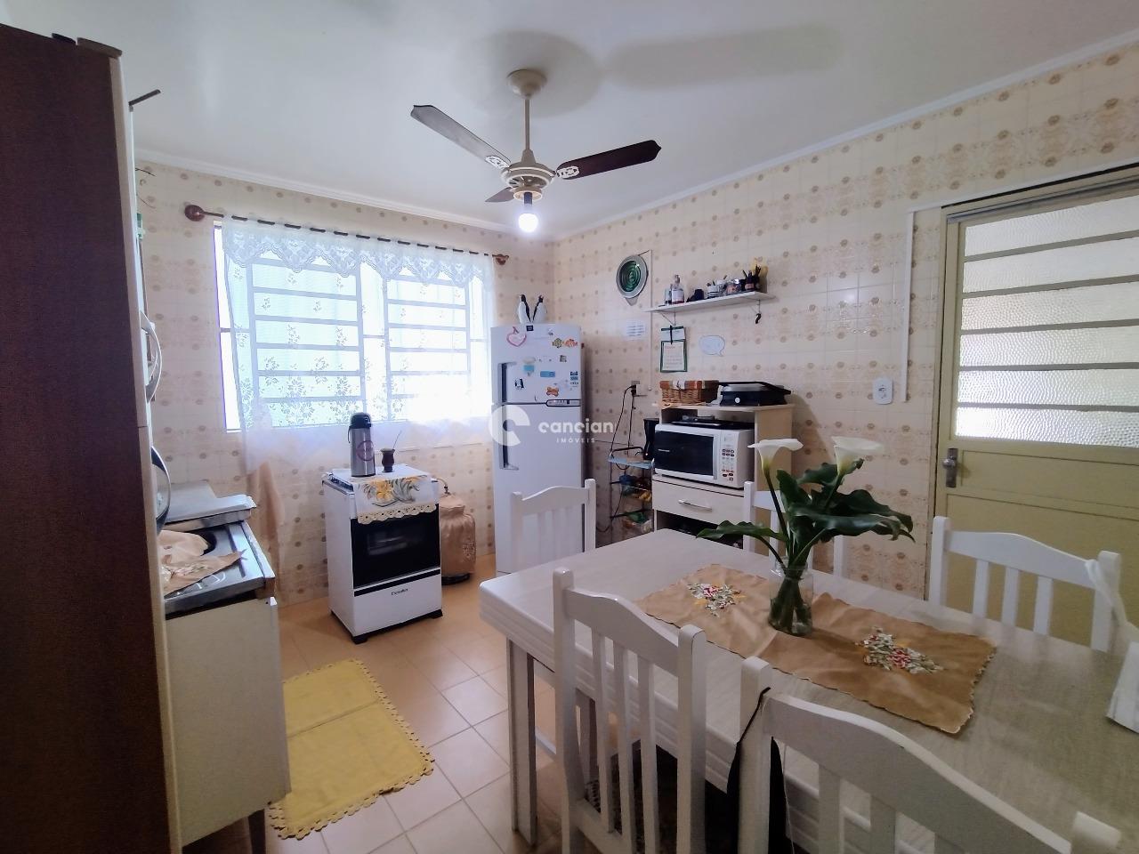 Casa à venda no Menino Jesus: Cozinha