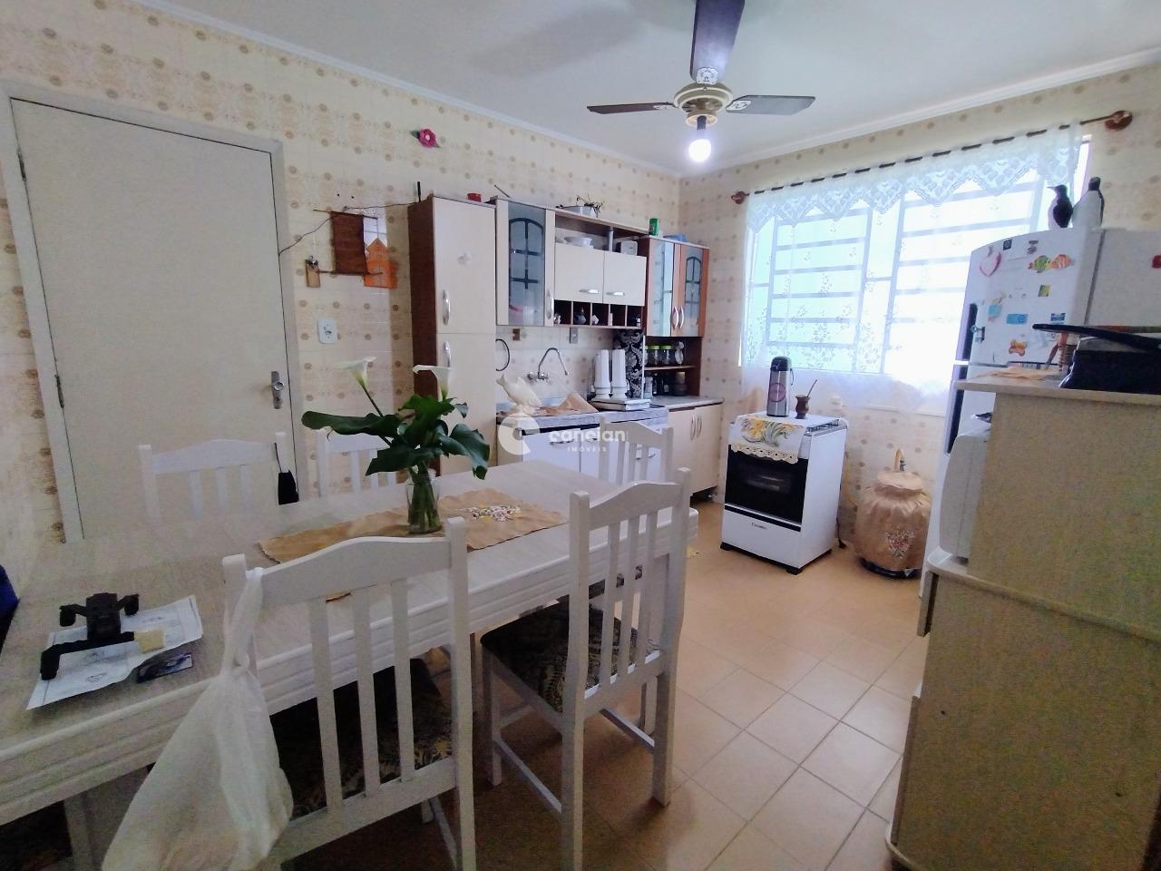 Casa à venda no Menino Jesus: Cozinha