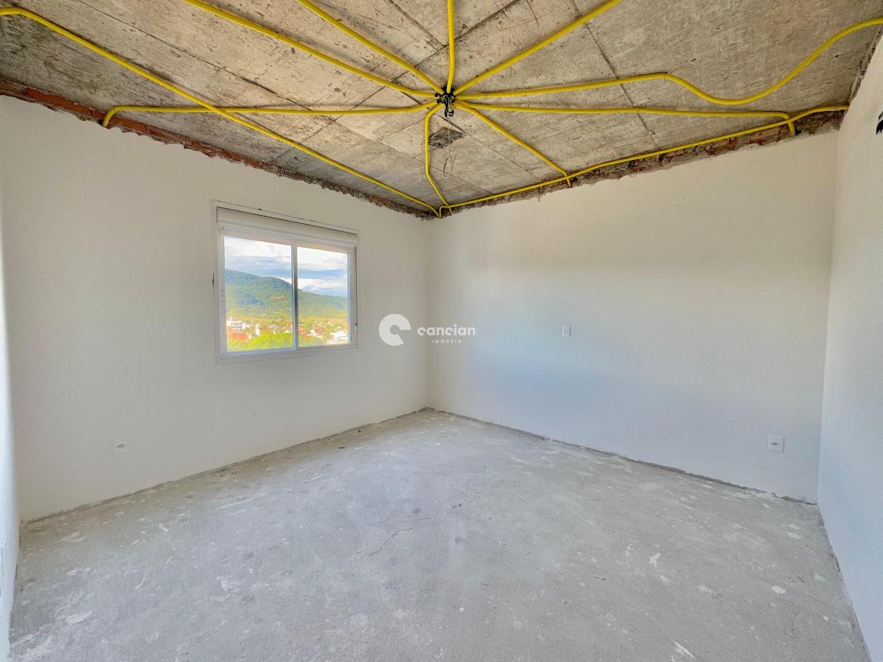 Apartamento à venda no Camobi: 