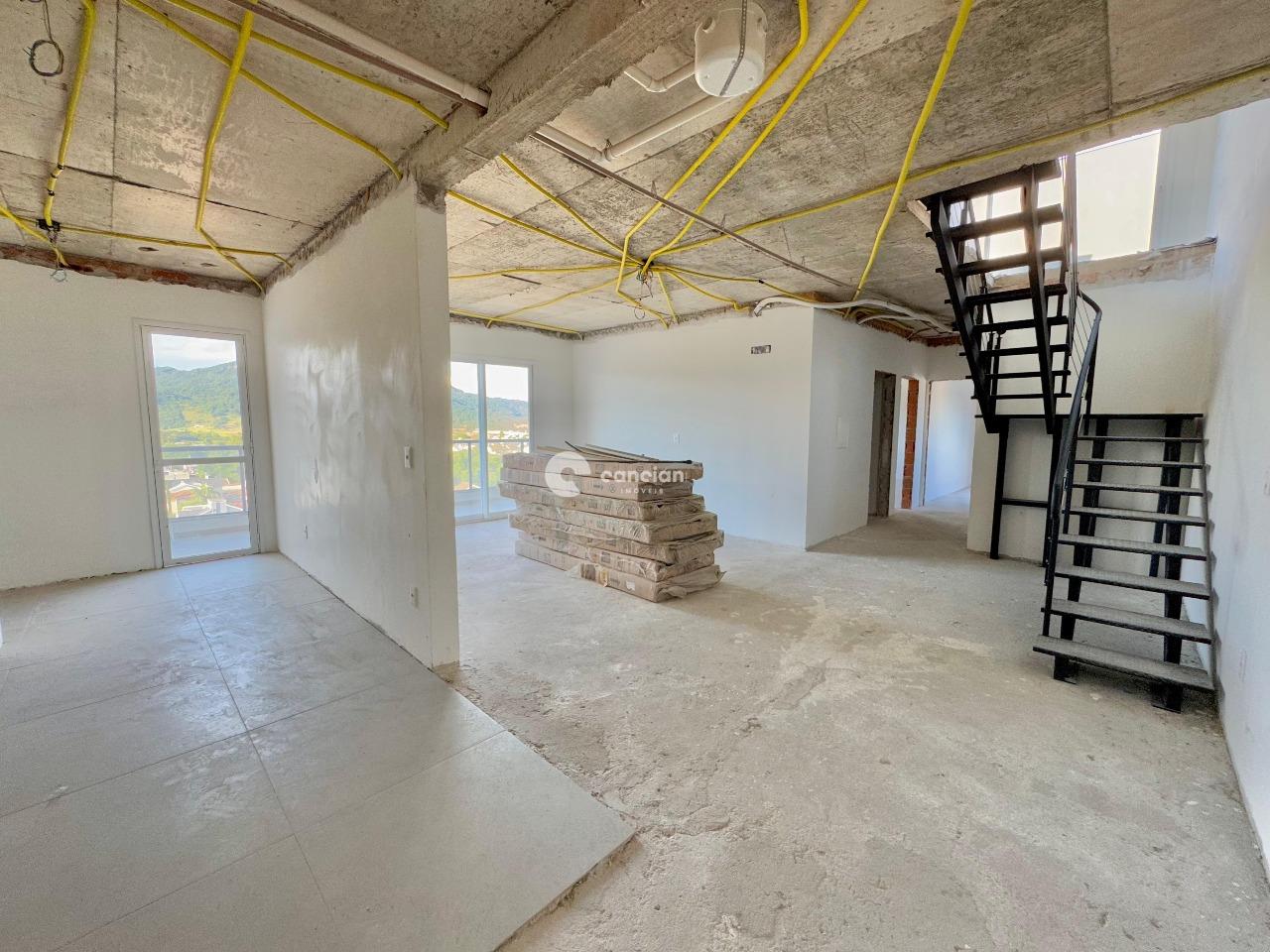 Apartamento à venda no Camobi: 