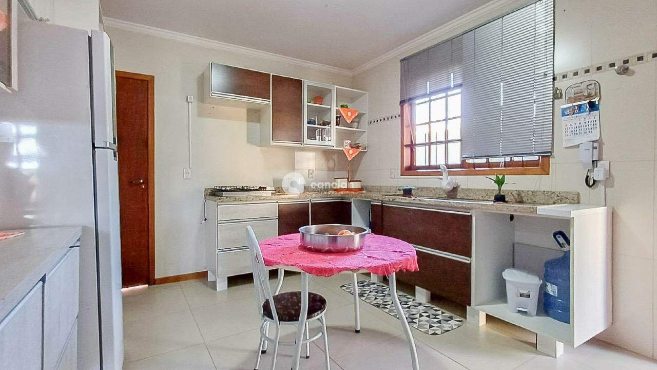Casa à venda no Juscelino Kubitschek: