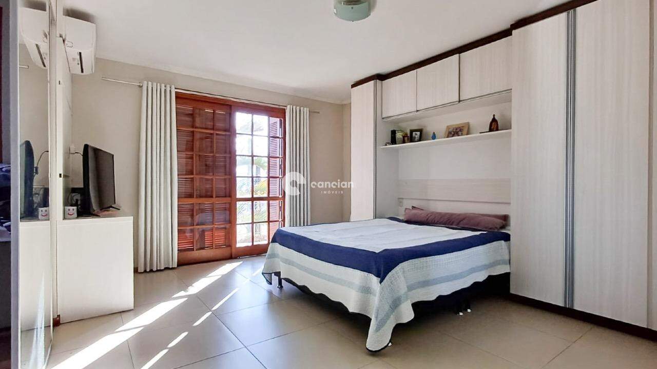 Casa à venda no Juscelino Kubitschek: