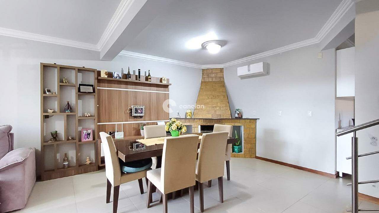 Casa à venda no Juscelino Kubitschek: