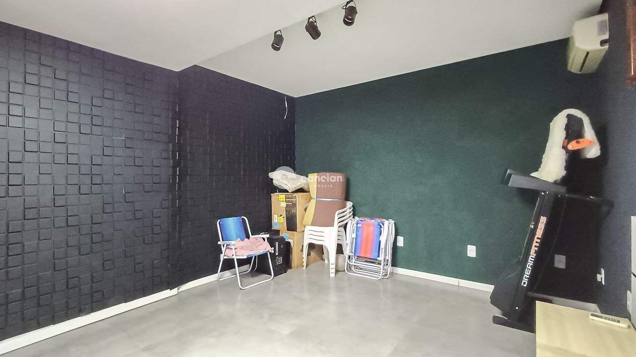 Casa à venda no Juscelino Kubitschek: