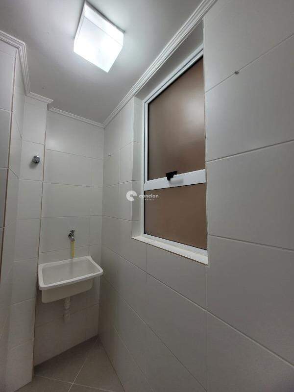 Apartamento para aluguel no Nossa Senhora do Rosário: 