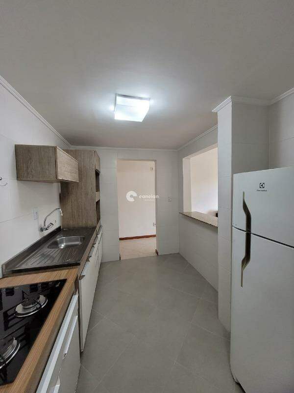 Apartamento para aluguel no Nossa Senhora do Rosário: 