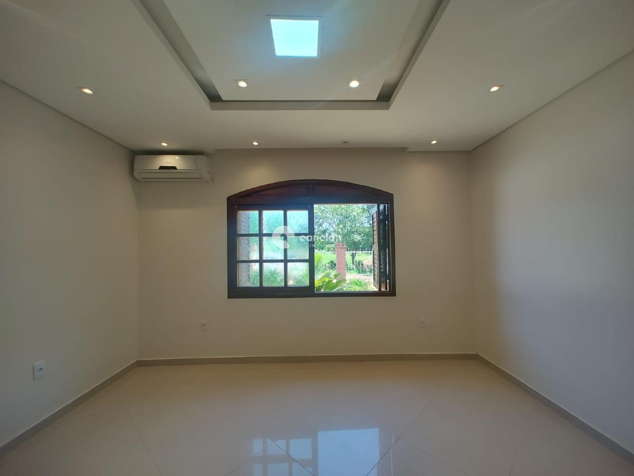 Casa à venda no Juscelino Kubitschek: 