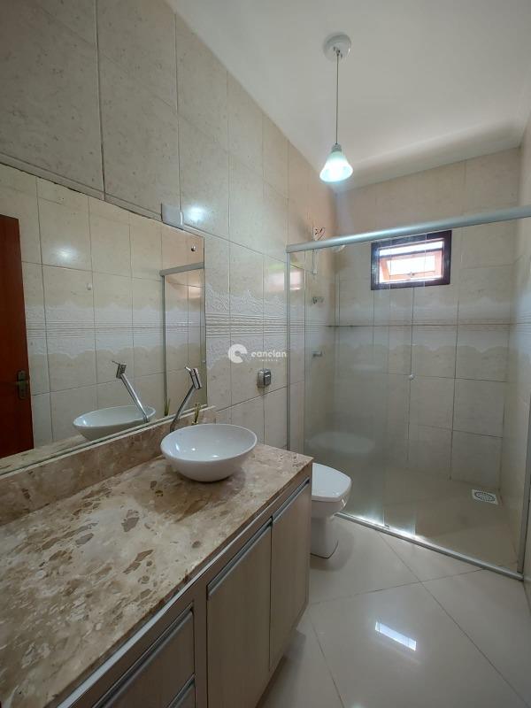 Casa à venda no Juscelino Kubitschek: 