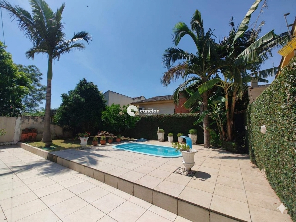Casa à venda no Juscelino Kubitschek: