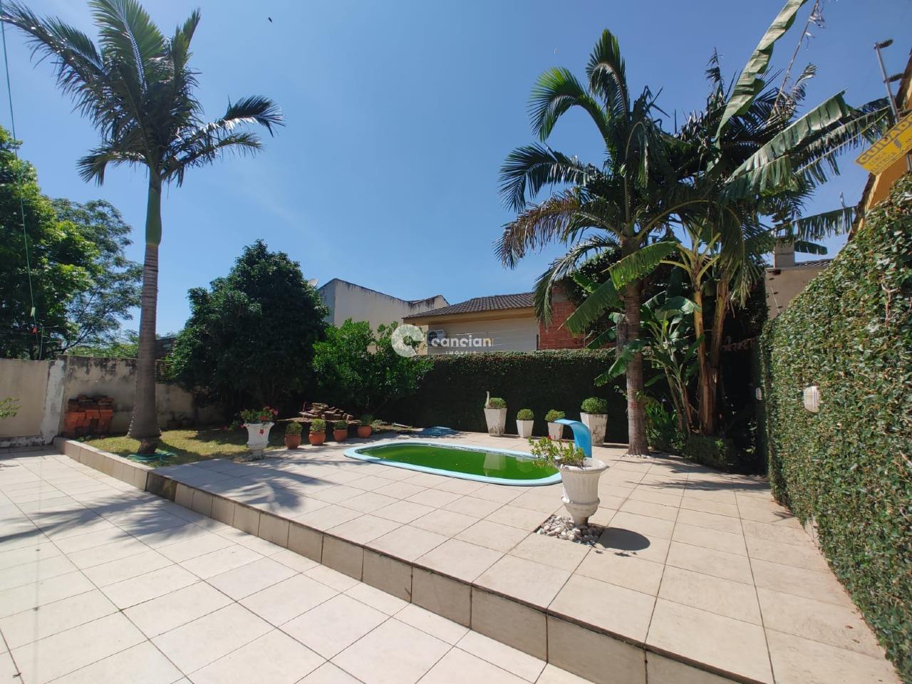 Casa à venda no Juscelino Kubitschek: 