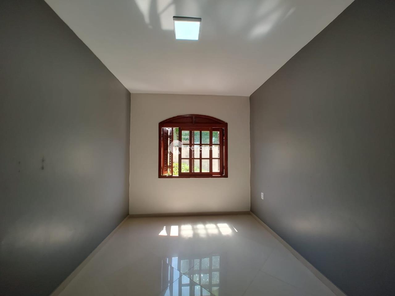 Casa à venda no Juscelino Kubitschek: 