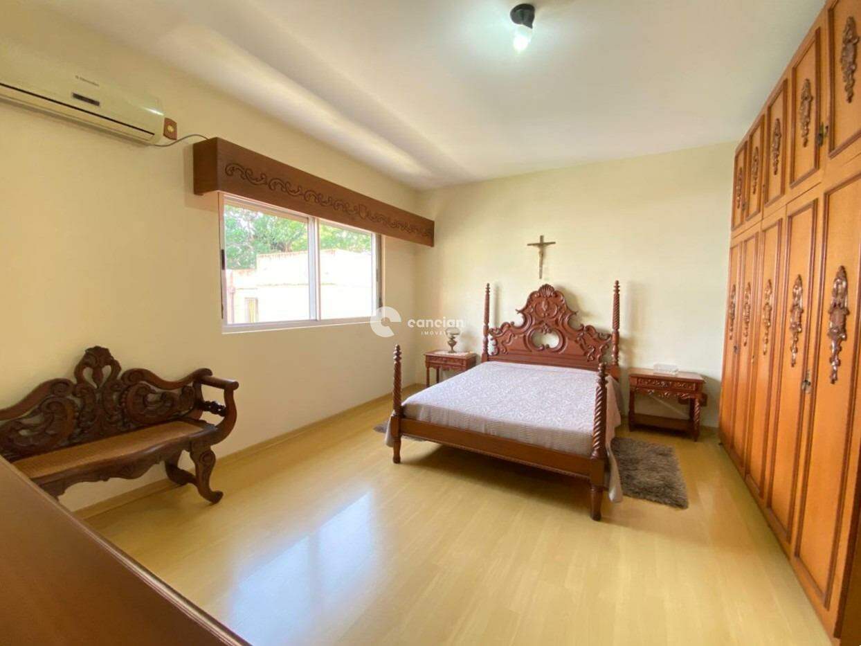 Duplex à venda no Centro: 