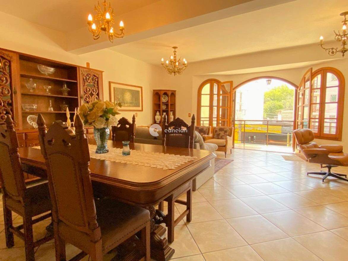 Duplex à venda no Centro: 