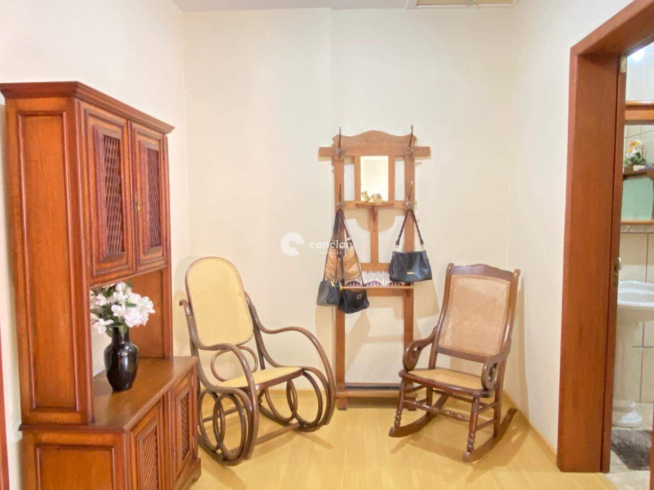 Duplex à venda no Centro: 