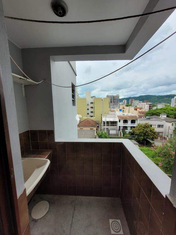 Apartamento para aluguel no Centro: 