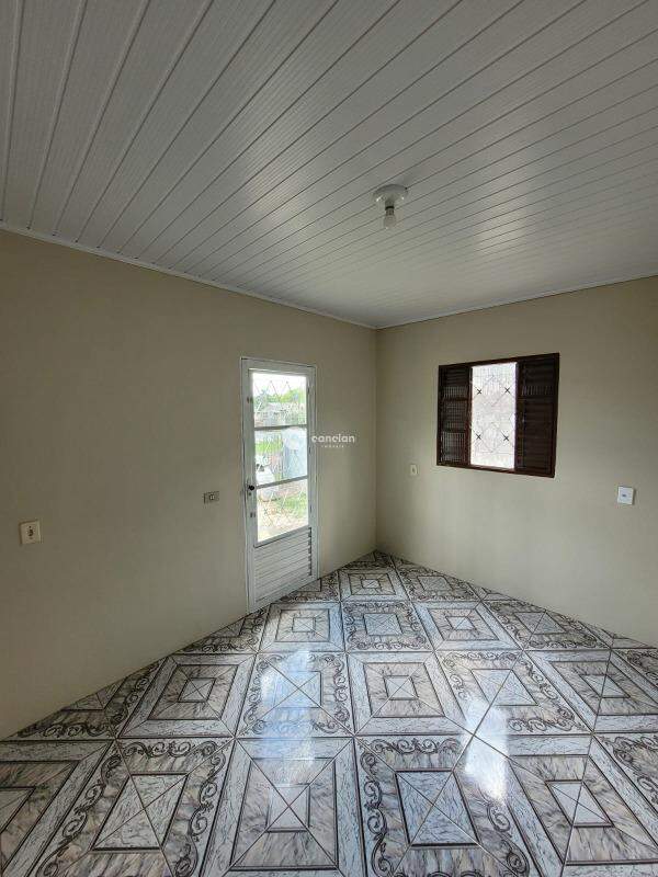 Casa para aluguel no São João: 