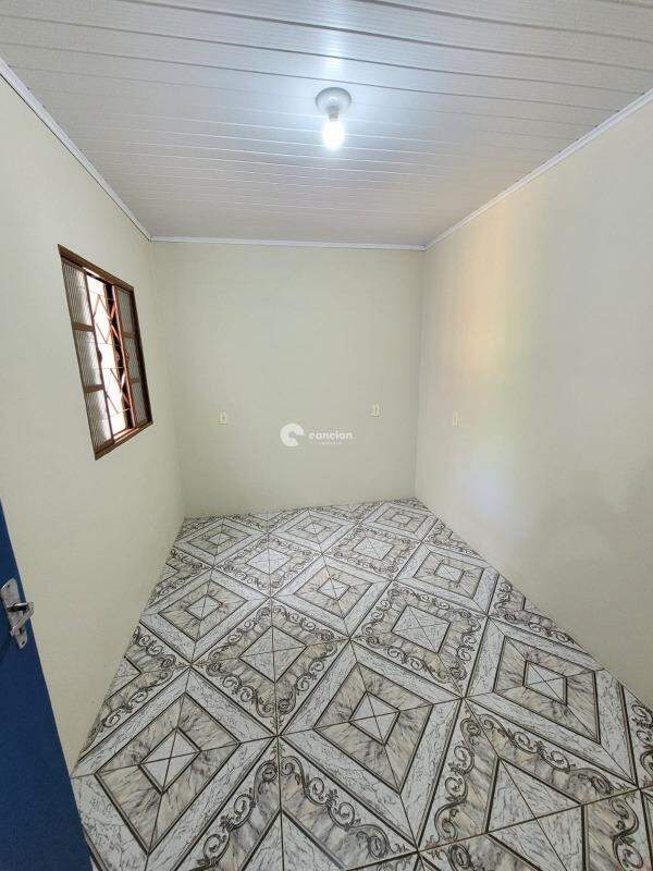Casa para aluguel no São João: 