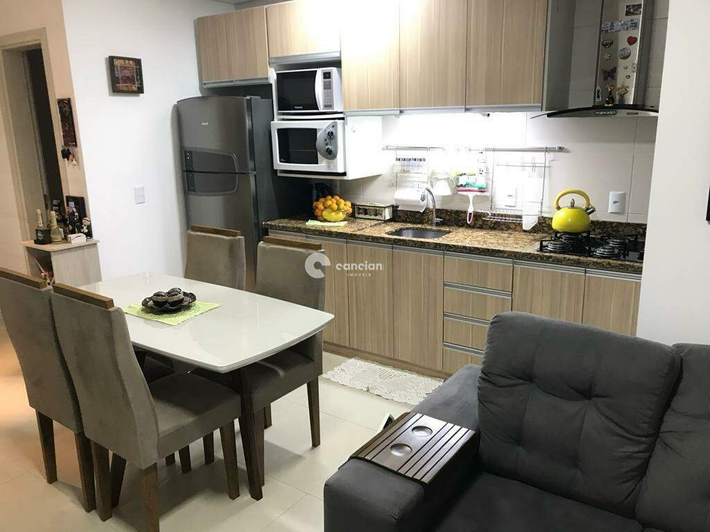 Apartamento à venda no Camobi: 
