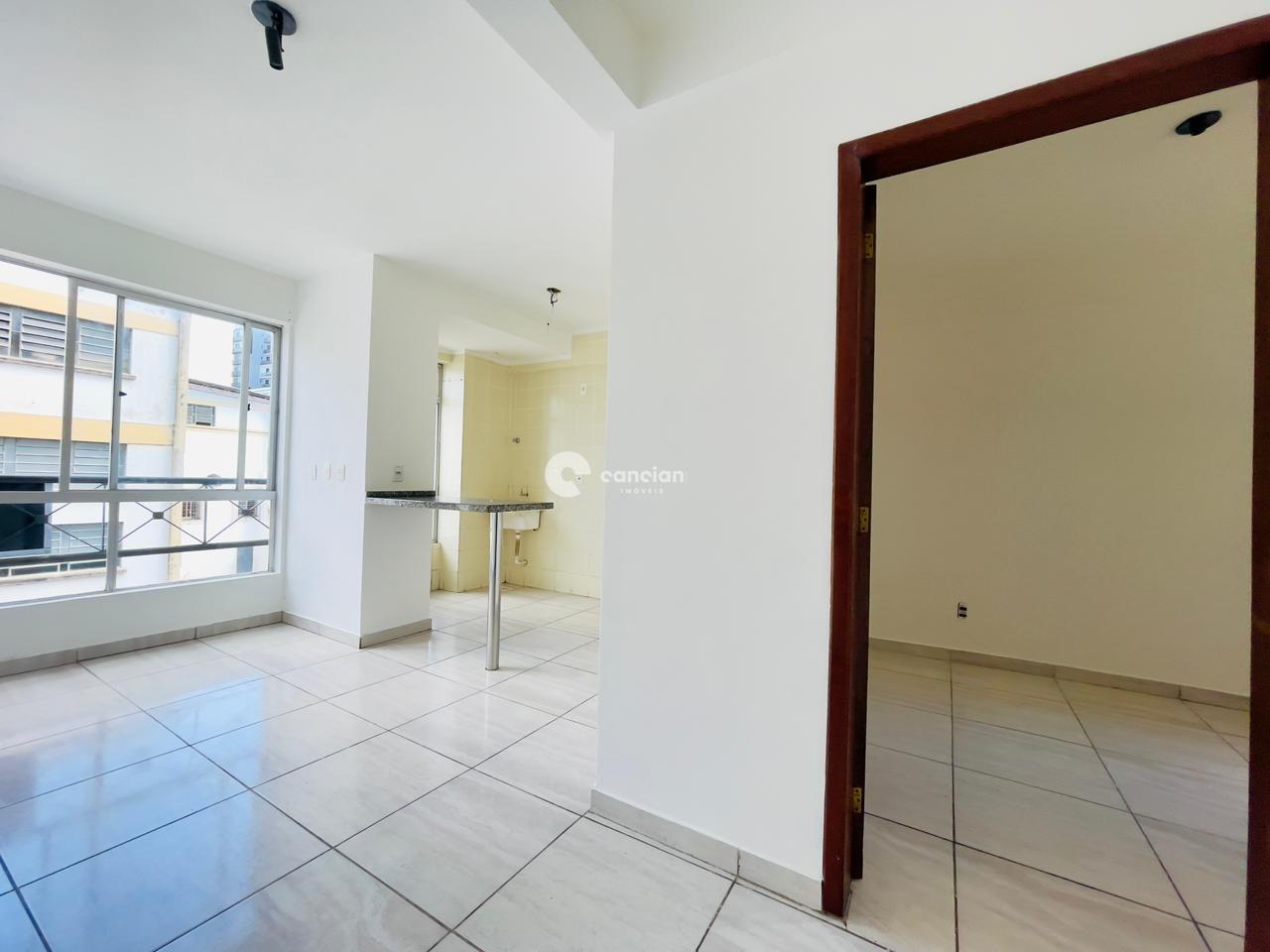 Apartamento para aluguel no Centro: 