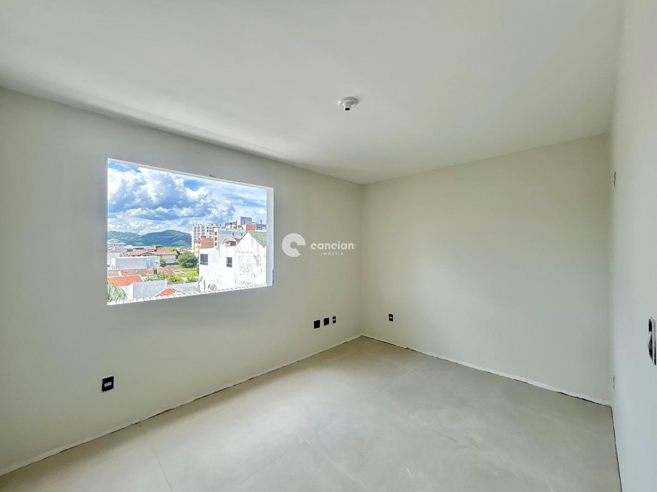 Apartamento à venda no Camobi: 