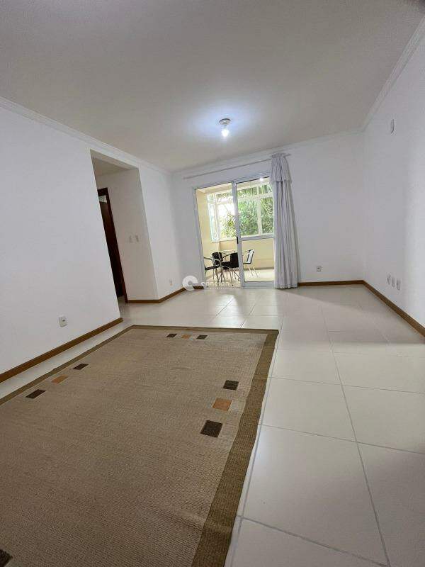 Apartamento para aluguel no Camobi: 