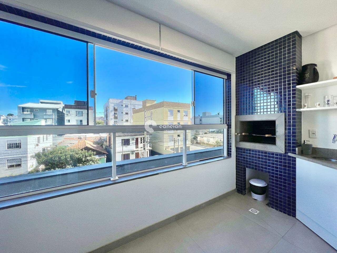 Apartamento à venda no Camobi: 