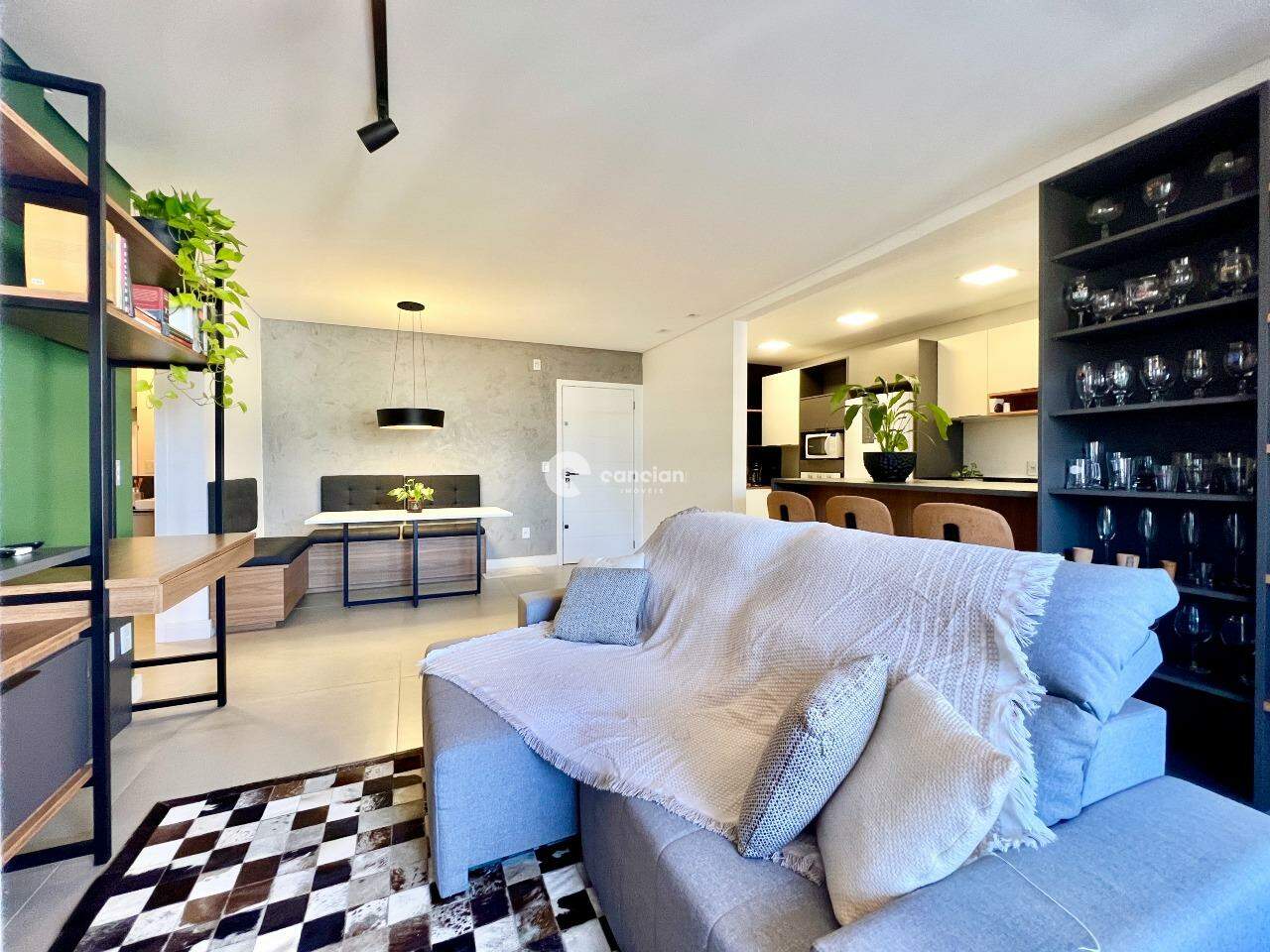 Apartamento à venda no Camobi: 