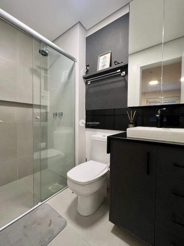 Apartamento à venda no Camobi: 
