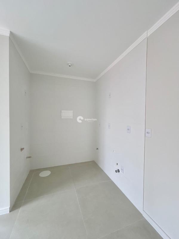 Apartamento à venda no Camobi: 