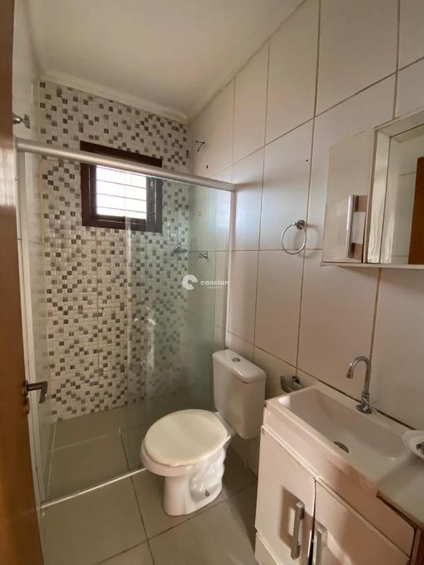 Casa à venda no Tomazetti: 