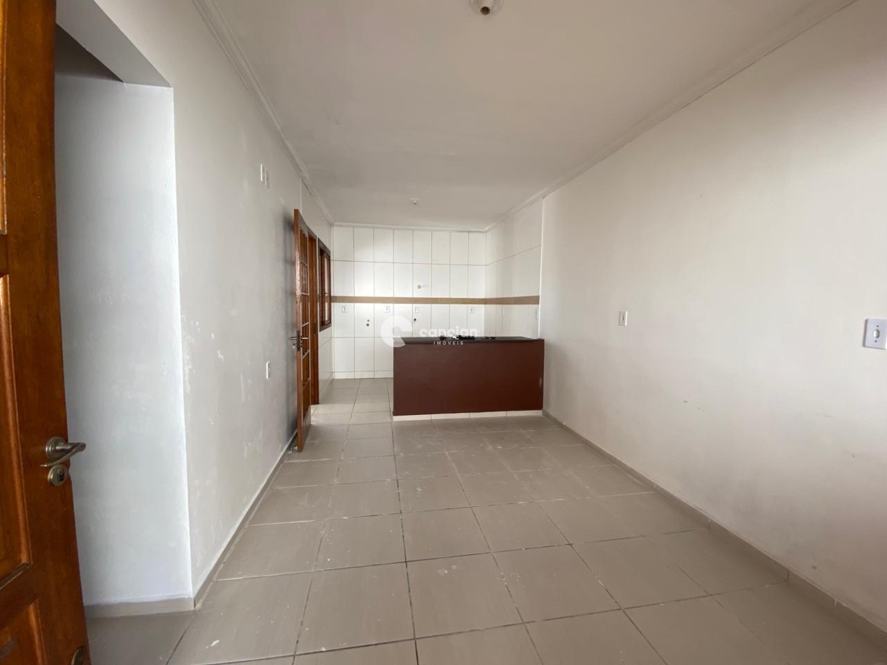 Casa à venda no Tomazetti: 