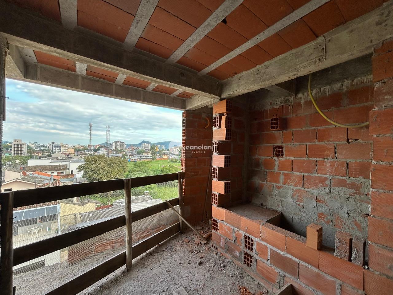 Apartamento à venda no Camobi: