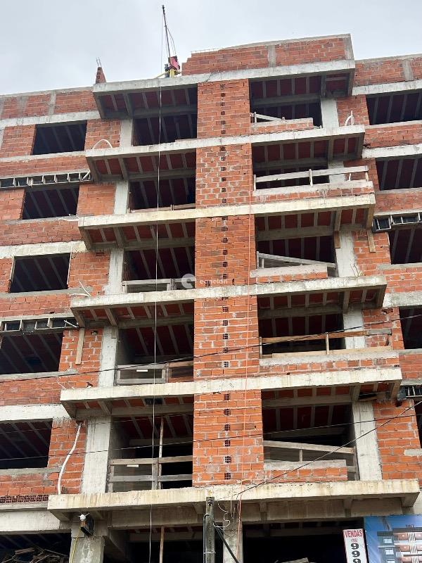 Apartamento à venda no Camobi: