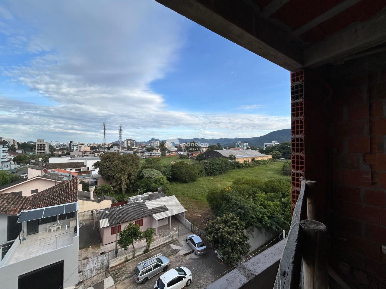 Apartamento à venda no Camobi: