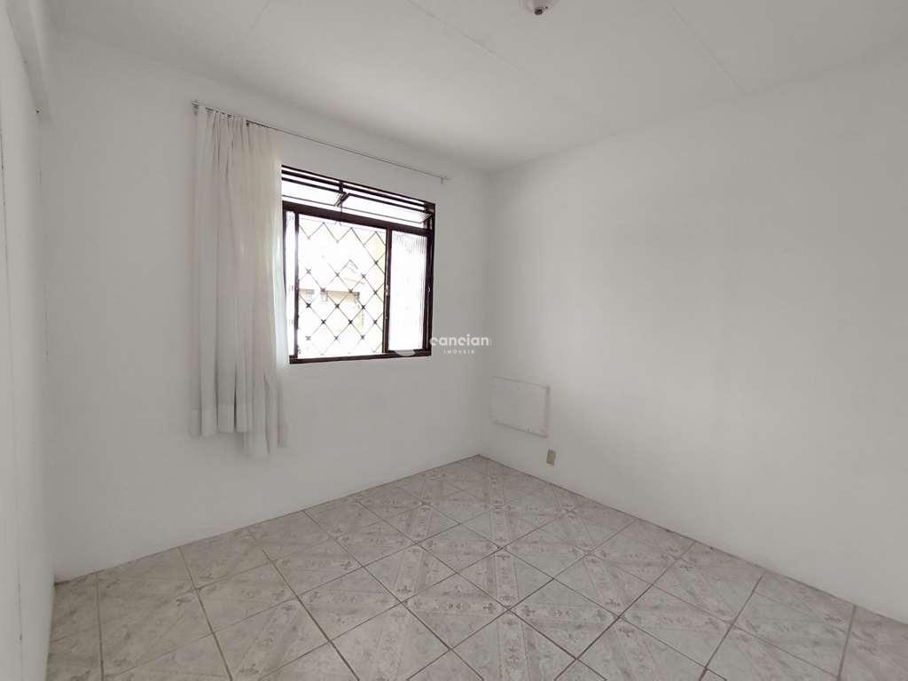 Casa à venda no Tancredo Neves: 