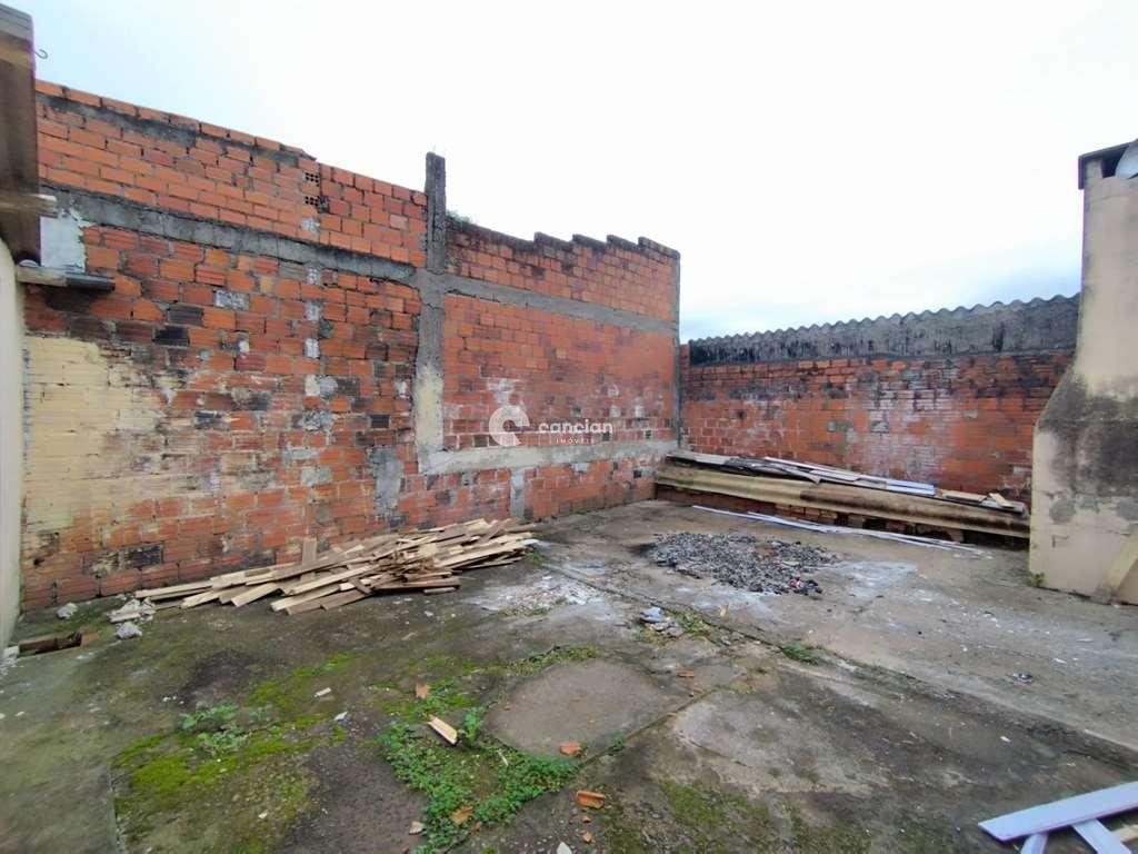 Casa à venda no Tancredo Neves: 