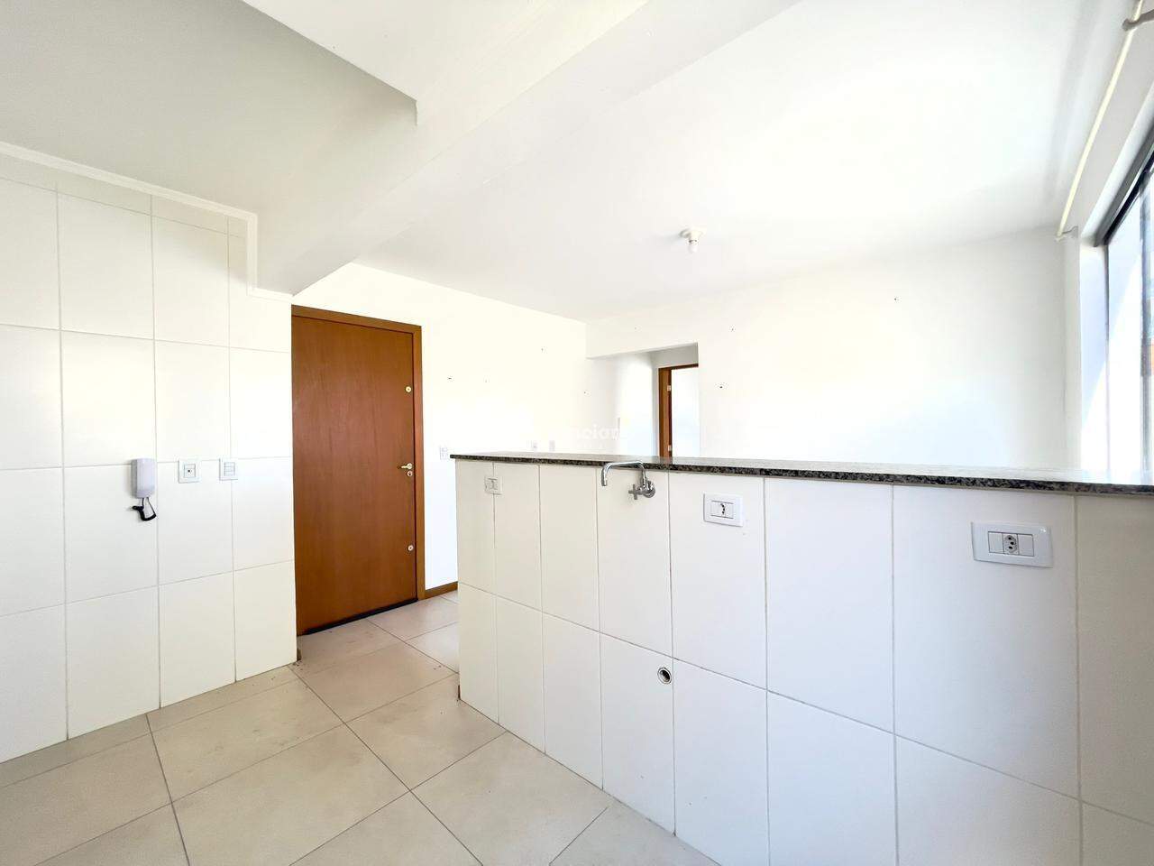 Apartamento para aluguel no Nossa Senhora do Rosário: 