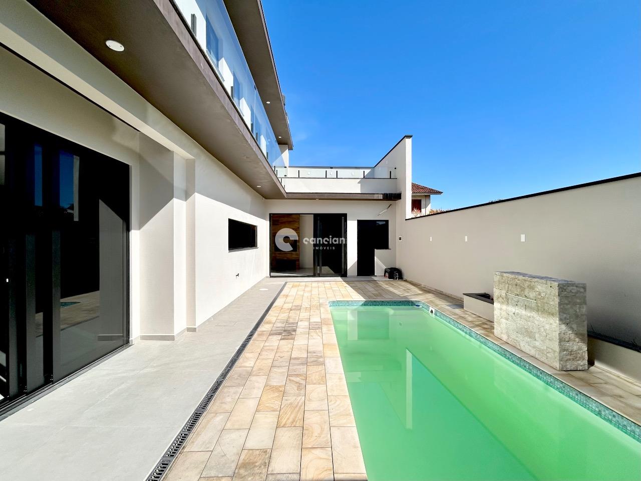 Casa à venda no Camobi: 