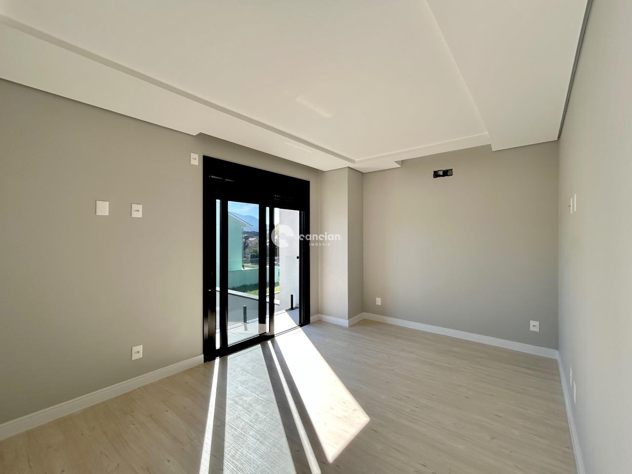 Casa à venda no Camobi: 