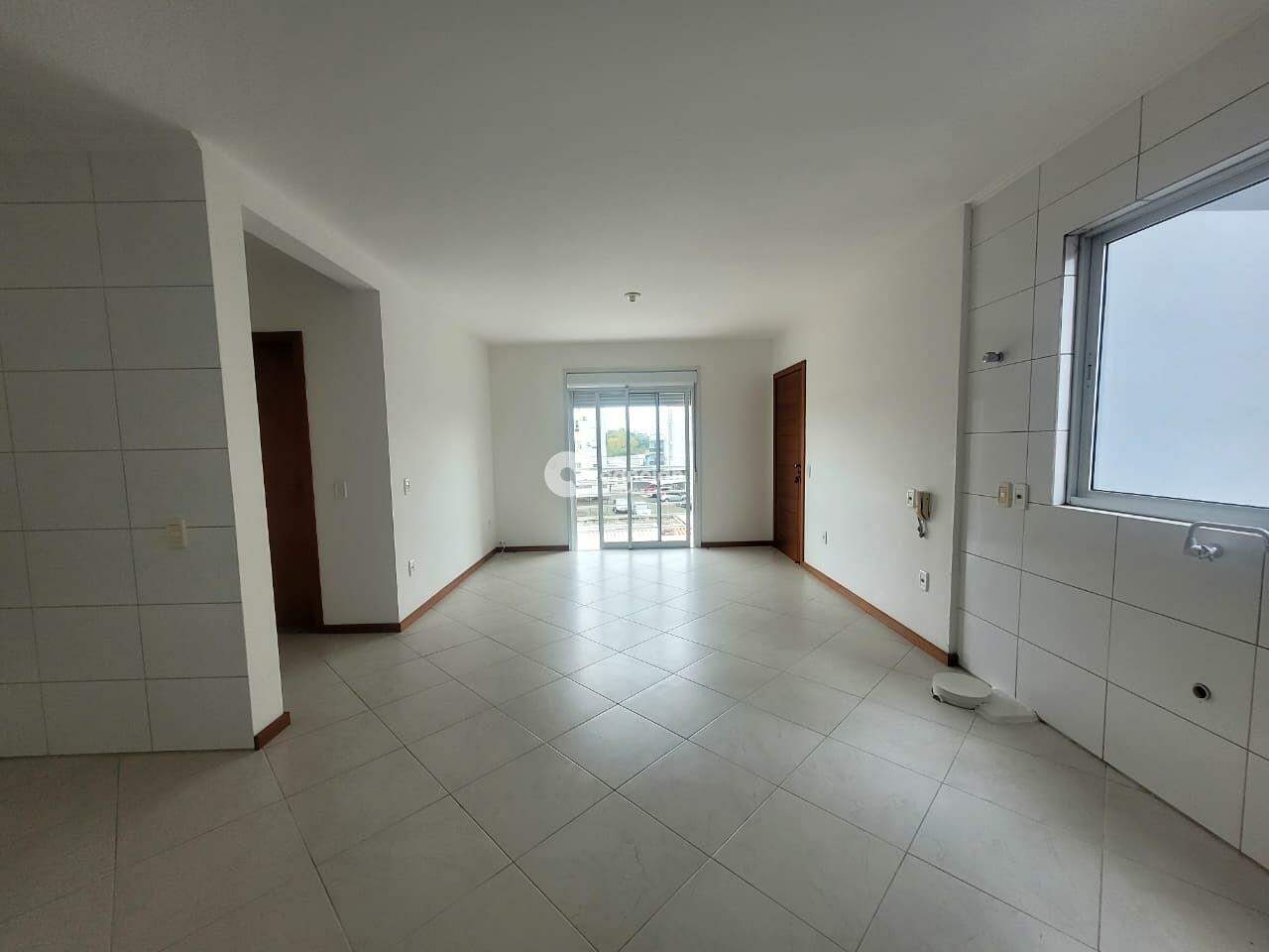 Apartamento para aluguel no Camobi: 