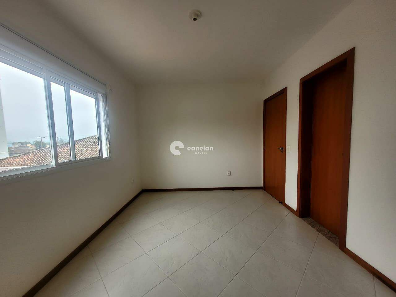 Apartamento para aluguel no Camobi: 