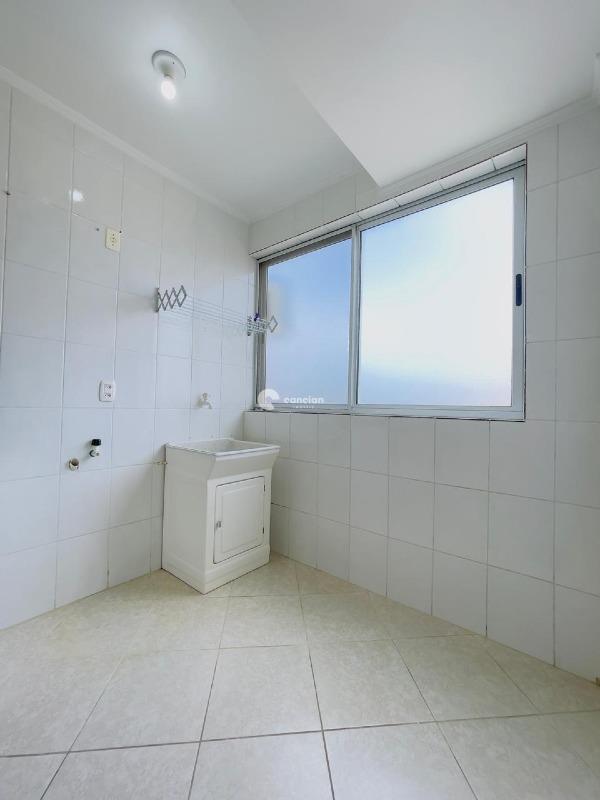 Apartamento para aluguel no Menino Jesus: 