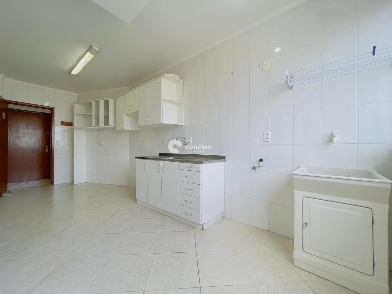 Apartamento para aluguel no Menino Jesus: 