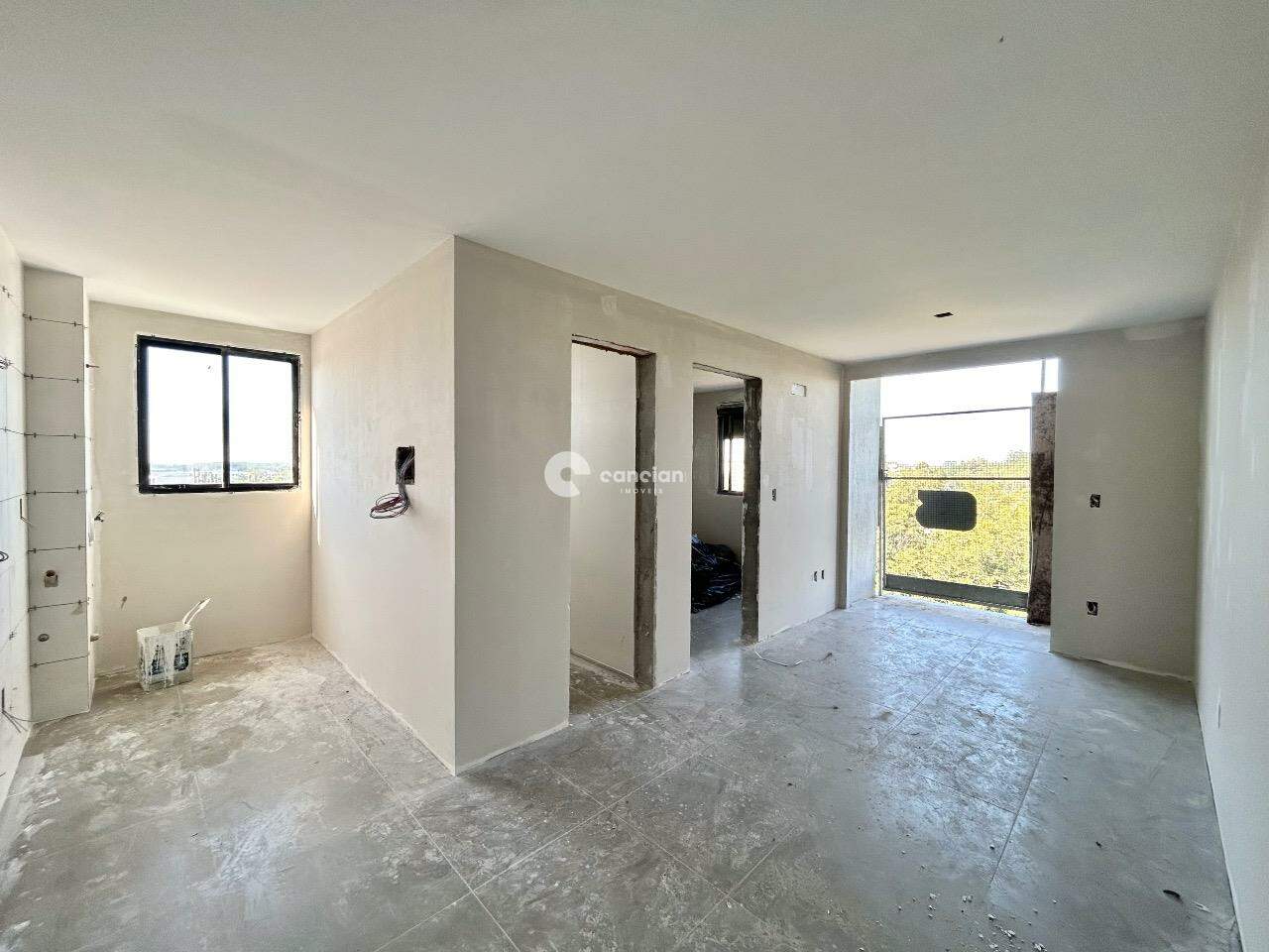 Apartamento à venda no Camobi: