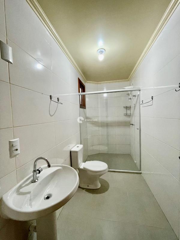 Casa de Condomínio para aluguel no Camobi: 