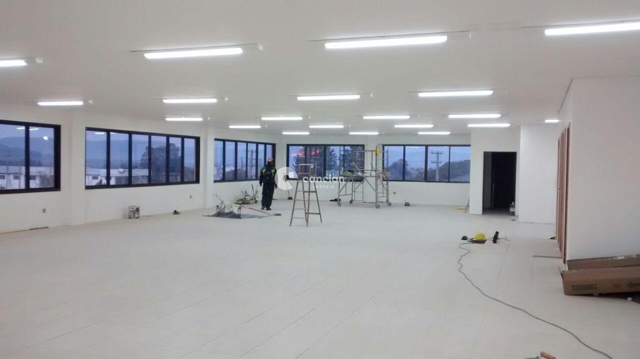 Sala Comercial à venda no Camobi: 