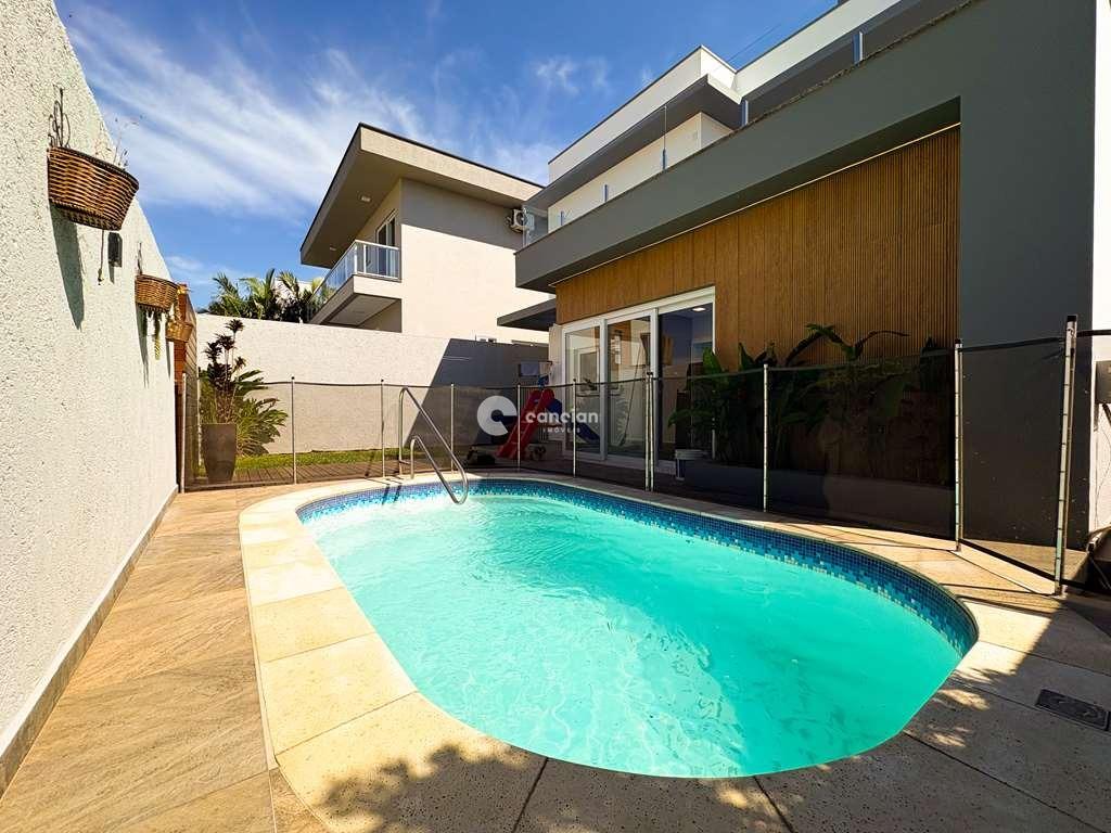 Casa de Condomínio à venda no Tomazetti: 