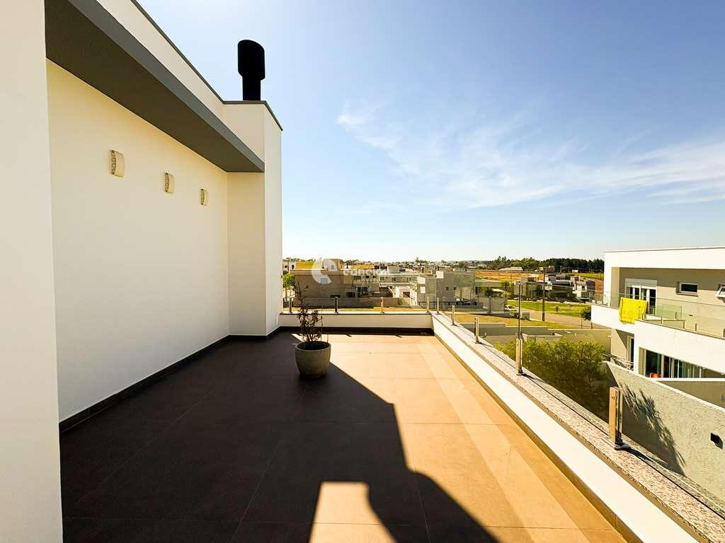 Casa de Condomínio à venda no Tomazetti: 