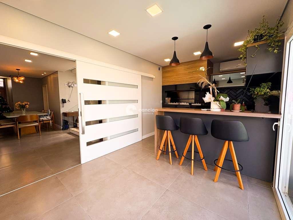 Casa de Condomínio à venda no Tomazetti: 