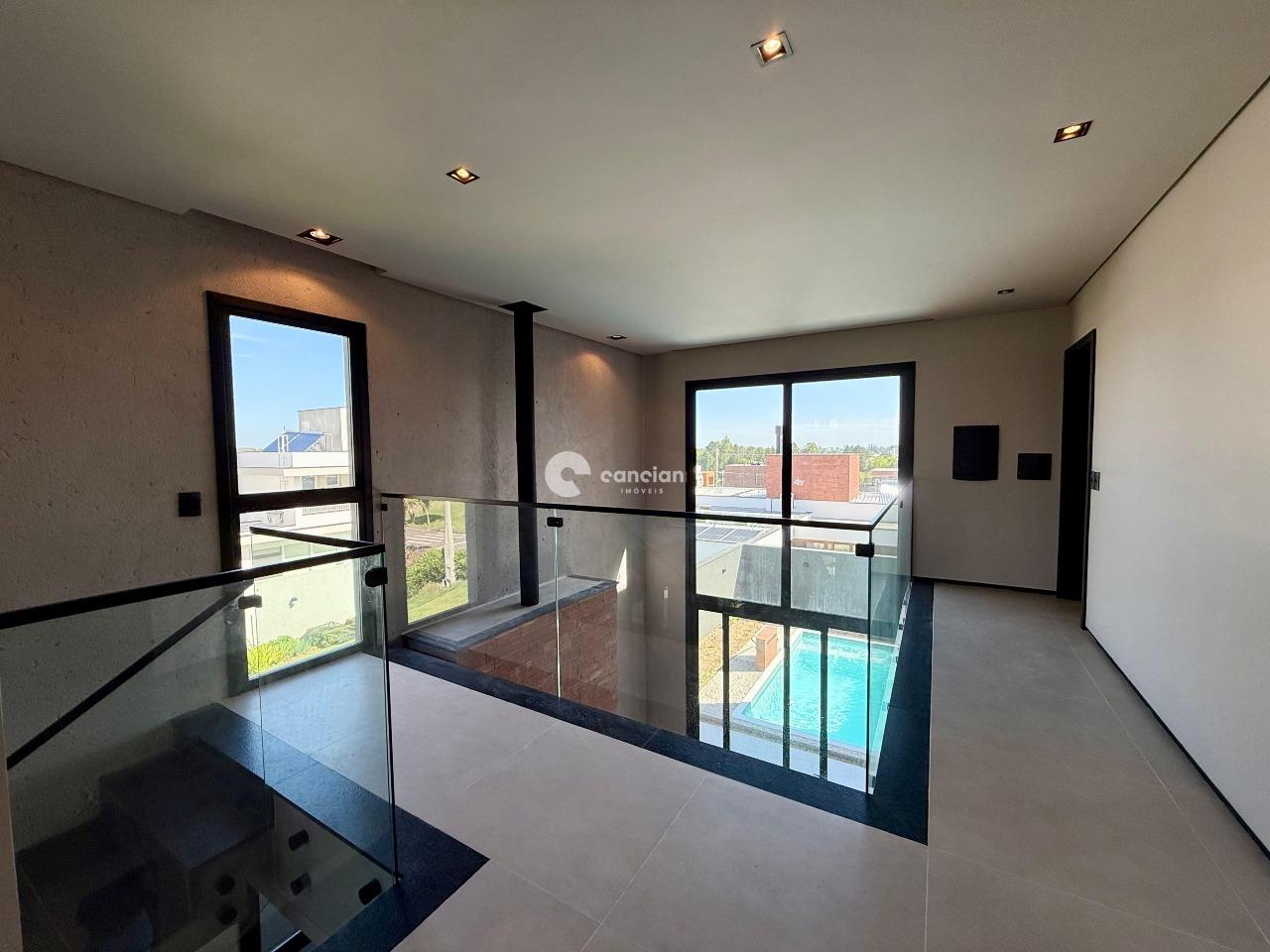 Casa de Condomínio à venda no Tomazetti: 